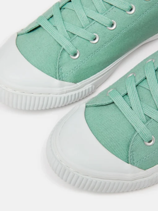 Coast Green Canvas Pumps