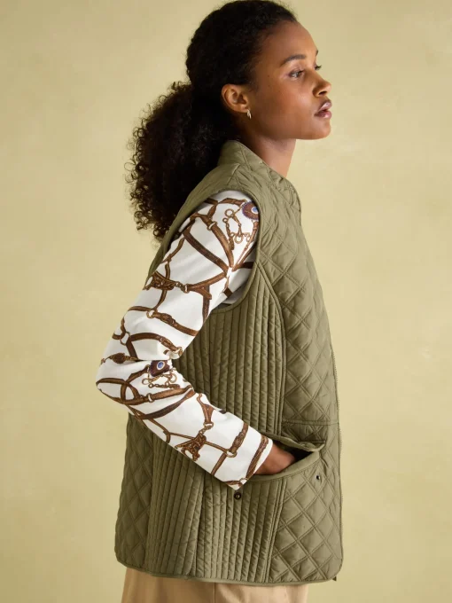 Minx Green Showerproof Diamond Quilted Gilet